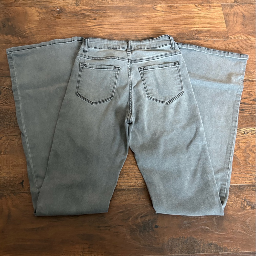 KanCan light gray flare jeans